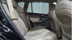 Toyota RAV4 2010 г.в.