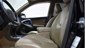 Toyota RAV4 2010 г.в.