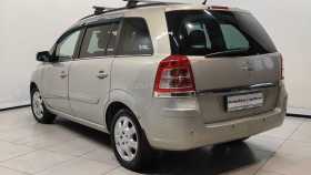 Opel Zafira 2010 г.в.