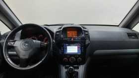 Opel Zafira 2010 г.в.