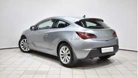 Opel Astra 2012 г.в.