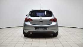 Opel Astra 2011 г.в.