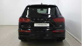 Audi Q7 2016 г.в.