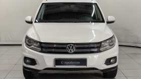 Volkswagen Tiguan 2012 г.в.