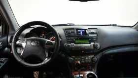 Toyota Highlander 2011 г.в.