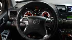 Toyota Highlander 2011 г.в.
