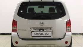 Nissan Pathfinder 2011 г.в.