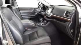 Toyota Highlander 2013 г.в.