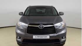 Toyota Highlander 2013 г.в.
