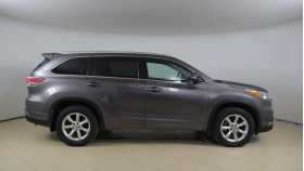 Toyota Highlander 2013 г.в.