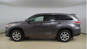 Toyota Highlander 2013 г.в.
