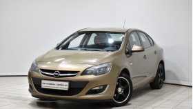 Opel Astra 2012 г.в.
