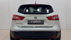Nissan Qashqai 2015 г.в.