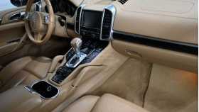 Porsche Cayenne 2012 г.в.