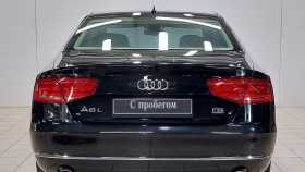 Audi A8 2011 г.в.