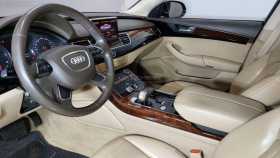 Audi A8 2011 г.в.