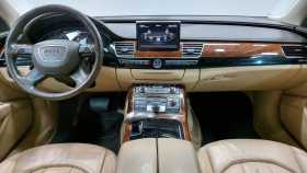 Audi A8 2011 г.в.