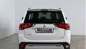 Mitsubishi Outlander 2021 г.в.