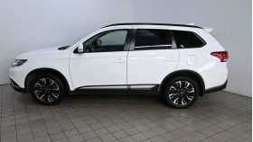 Mitsubishi Outlander 2021 г.в.