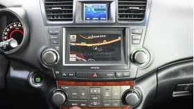 Toyota Highlander 2012 г.в.