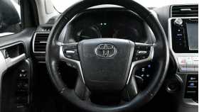 Toyota Land Cruiser Prado 2018 г.в.