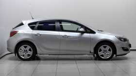 Opel Astra 2012 г.в.