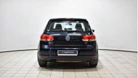 Volkswagen Golf 2012 г.в.