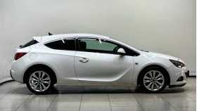 Opel Astra 2013 г.в.