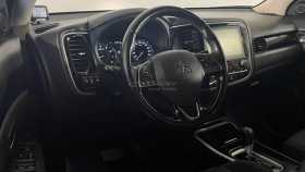 Mitsubishi Outlander 2021 г.в.