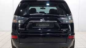 Mitsubishi Outlander 2011 г.в.