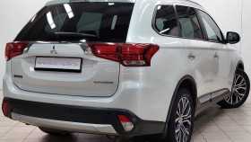 Mitsubishi Outlander 2016 г.в.