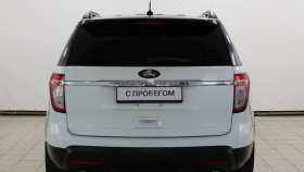 Ford Explorer 2015 г.в.