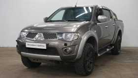Mitsubishi L200 2011 г.в.
