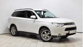 Mitsubishi Outlander 2013 г.в.