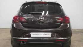 Opel Astra 2013 г.в.