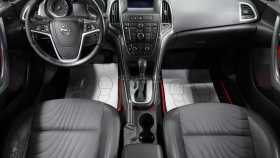 Opel Astra 2013 г.в.