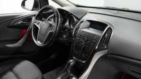 Opel Astra 2013 г.в.