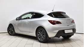 Opel Astra 2013 г.в.