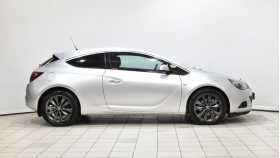 Opel Astra 2013 г.в.