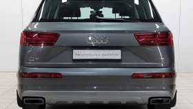 Audi Q7 2017 г.в.