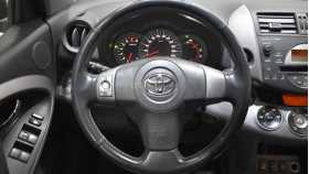 Toyota RAV4 2006 г.в.