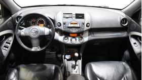 Toyota RAV4 2006 г.в.