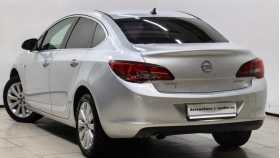 Opel Astra 2014 г.в.