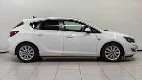 Opel Astra 2011 г.в.