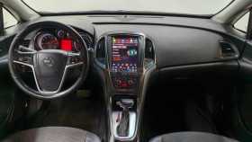 Opel Astra 2011 г.в.