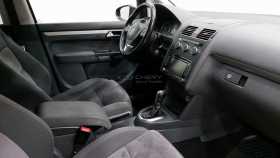 Volkswagen Touran 2012 г.в.