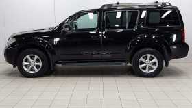 Nissan Pathfinder 2011 г.в.
