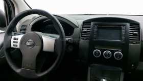 Nissan Pathfinder 2011 г.в.