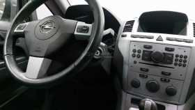 Opel Zafira 2010 г.в.