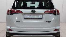 Toyota RAV4 2016 г.в.